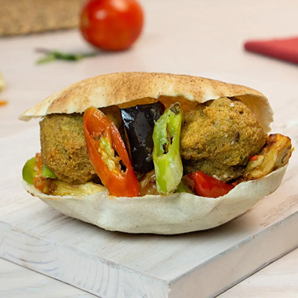 Tahabesh Falafel Sandwich